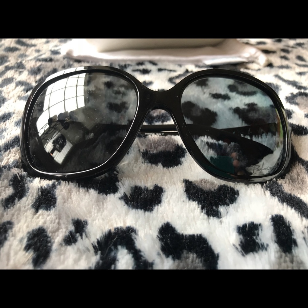 OAKLEY BECKON POLARIZED